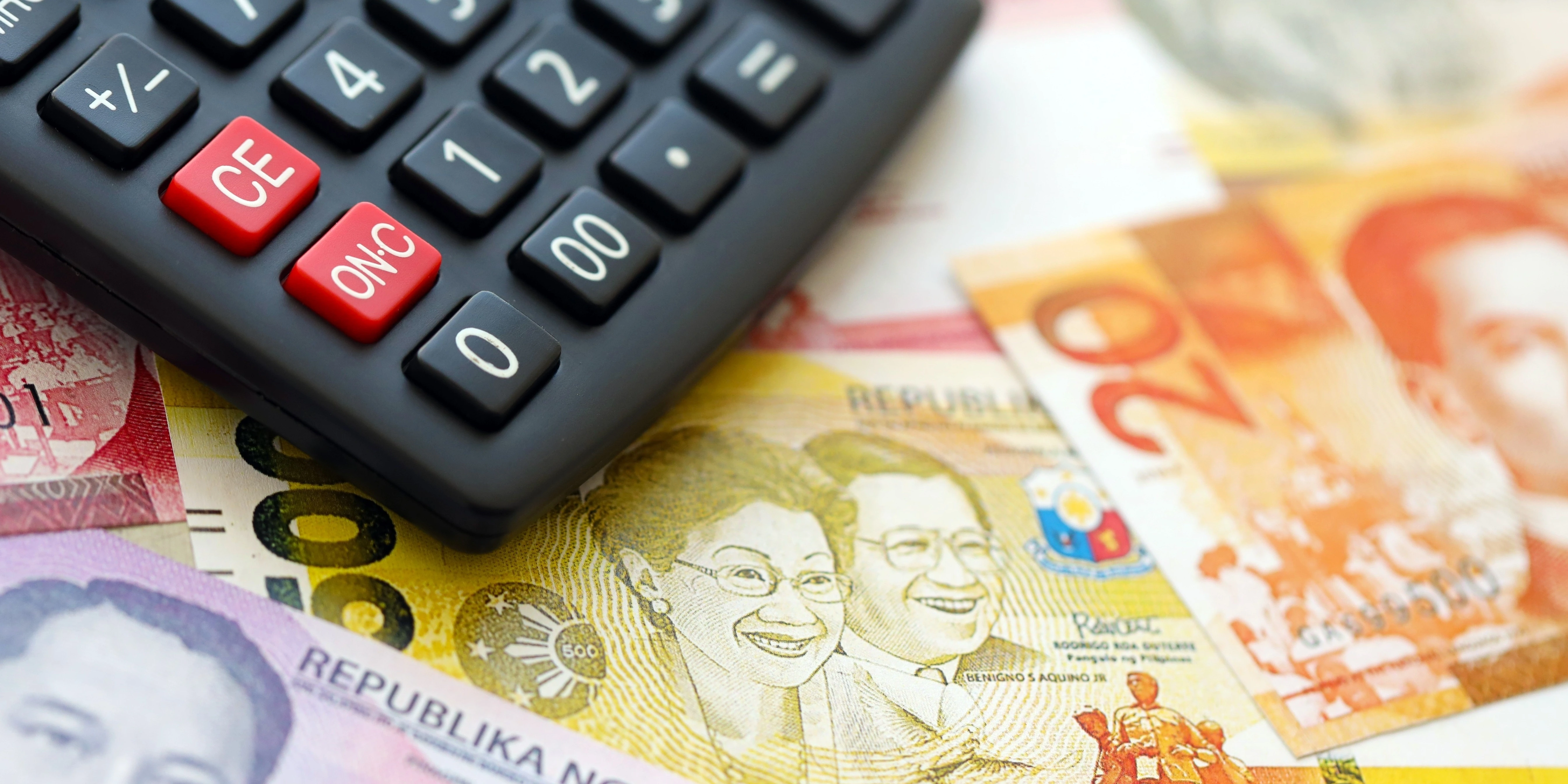 Uninterrupted Productivity: How to Finance Your WFH Set Up