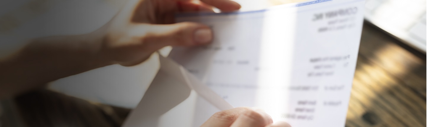 Corporate-dragon-checkingDesktop1440x432