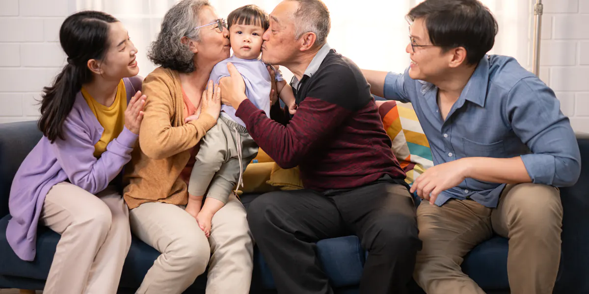 How to Manage Family Finances Across Different Life Stages